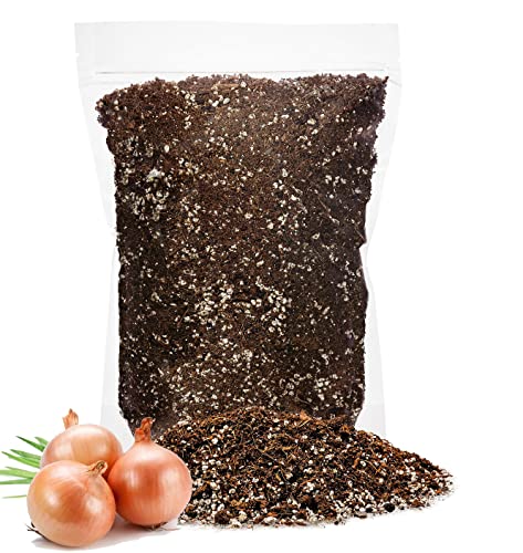 GARDENERA Premium Organic Potting Soil for Onions - (2 Quart Bag)